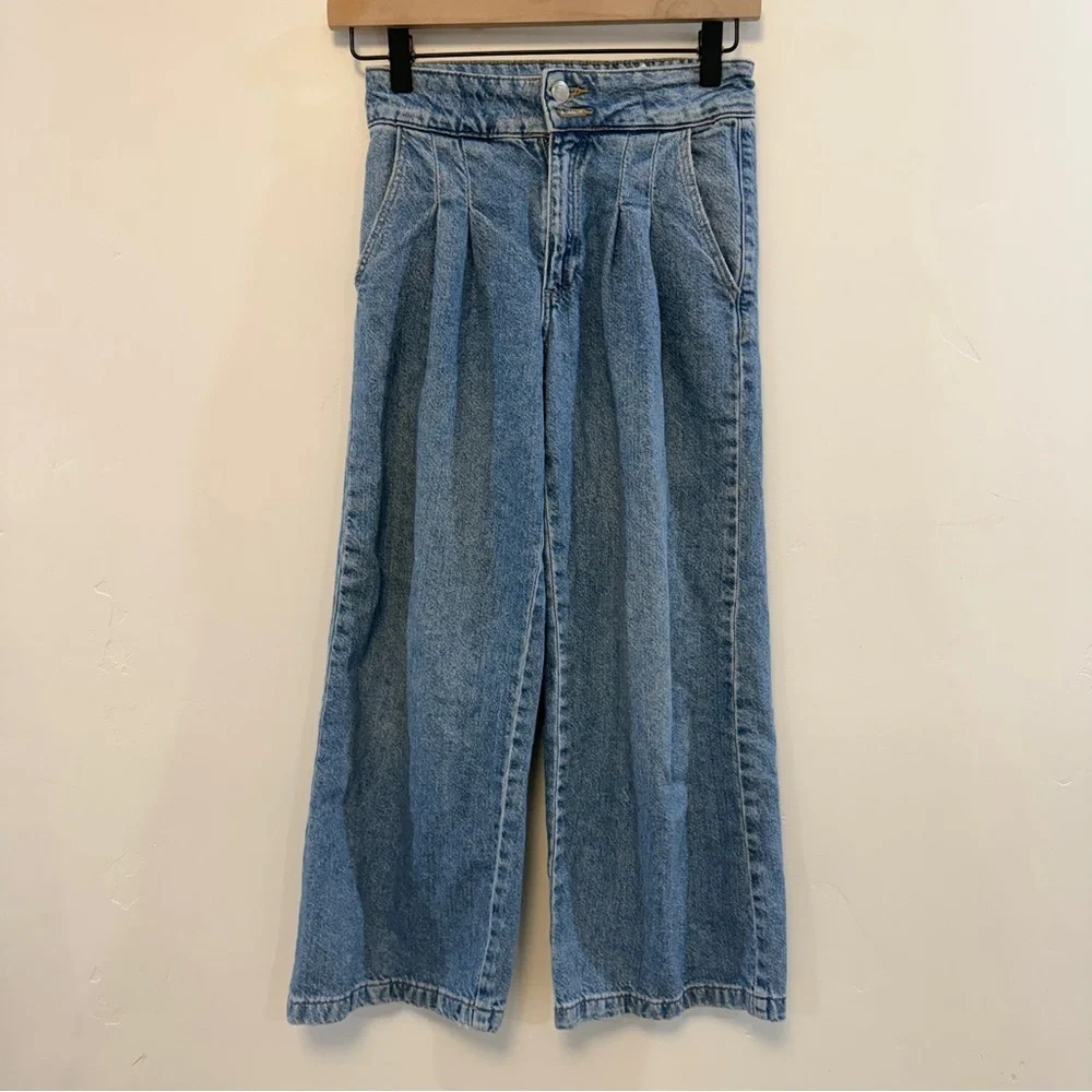 ZARA | Blue Pleated Wide-Leg Jeans